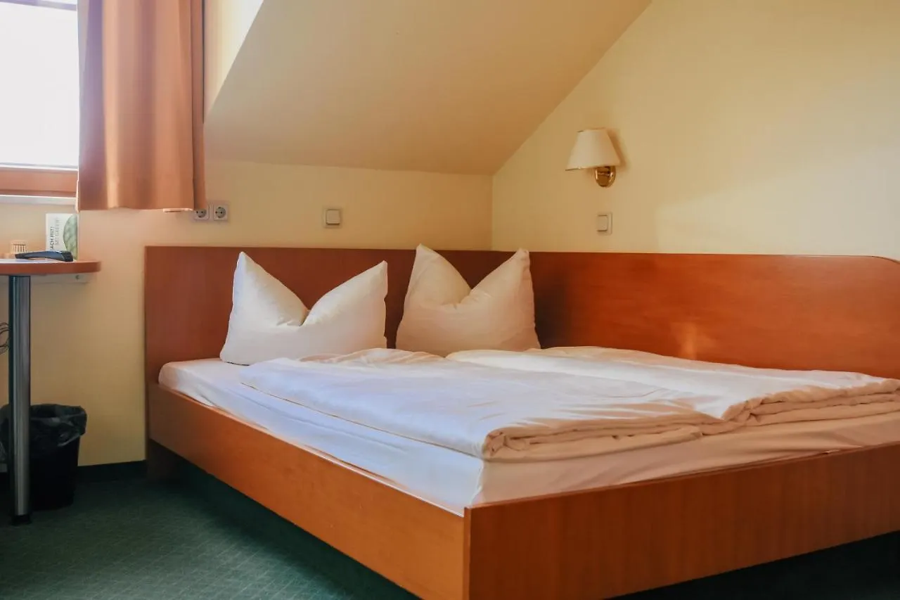 Landhotel Dresden Hotel